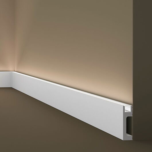 nmc IL10 WALLSTYL Deckenl., Ind. Be - 2000 x 80 x 23 mm (VE = 28m), inkl. Diff