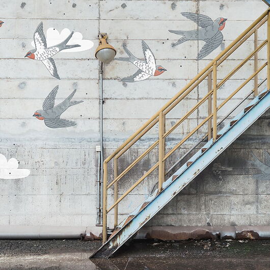 REBEL WALLS 1240345DP Stairway Graffiti, Swallow - indiv. Digitaldruck, Motiv fortsetzbar