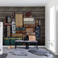 REBEL WALLS 1222679DP Stacked Suitcases, Heap - indiv. Digitaldruck, Motiv fortsetzbar