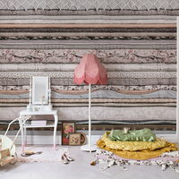 REBEL WALLS 1222762DP Her Royal Slumber, Vintage - indiv. Digitaldruck, Motiv fortsetzbar