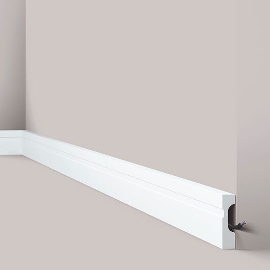nmc FD7 WALLSTYL Sockelprofile - 2000 x 70 x 18 mm  (VE = 42m)